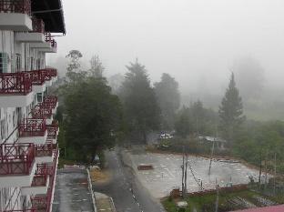 misty apartments iris house resort