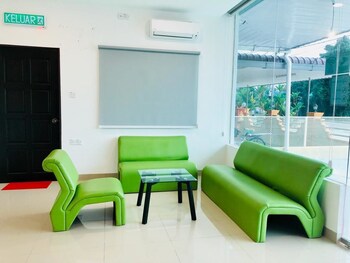 Luna Stay By Yolodge,,2 star