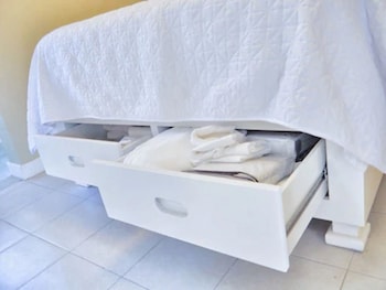 deluxe appartment at point village