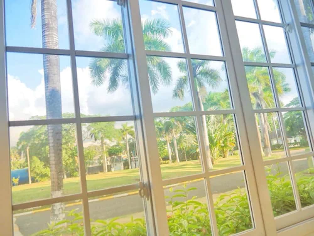 deluxe appartment at point village