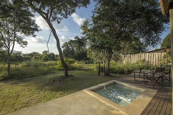 ceylon wild safaris yala