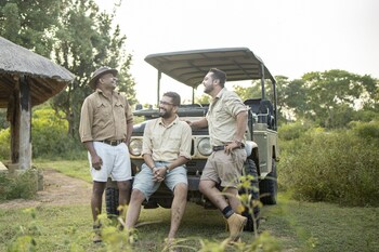 ceylon wild safaris yala