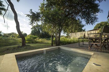 ceylon wild safaris yala