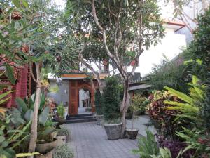 putri homestay