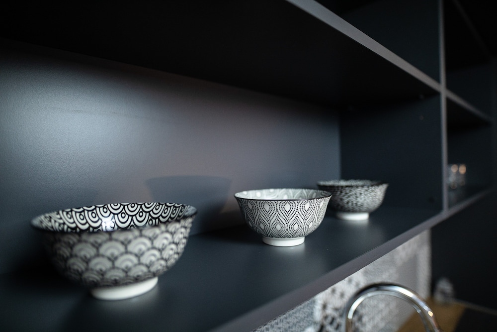 postcard city apartments