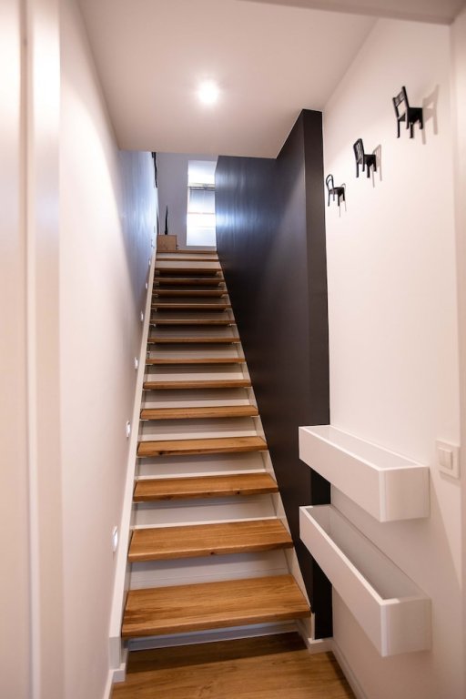 postcard city apartments