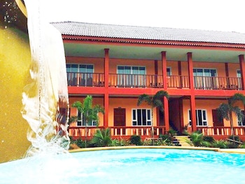 peaceful resort koh lanta