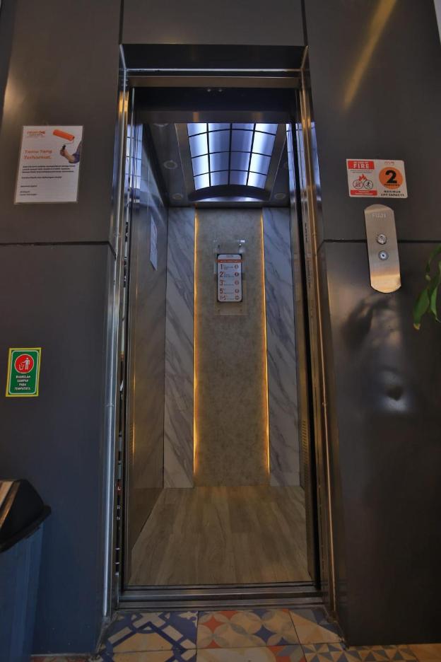 front one cabin slamet riyadi solo