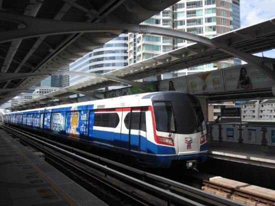 metropark sathorn residence