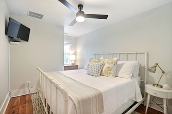 gallery stays parkside loft