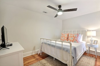 gallery stays parkside loft