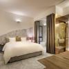 Snow Hotel,,3 star
