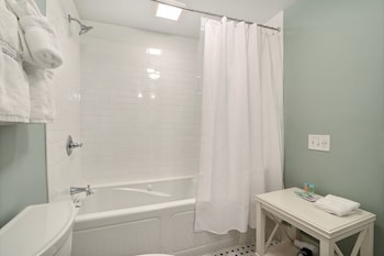 gallery stays parkside suite