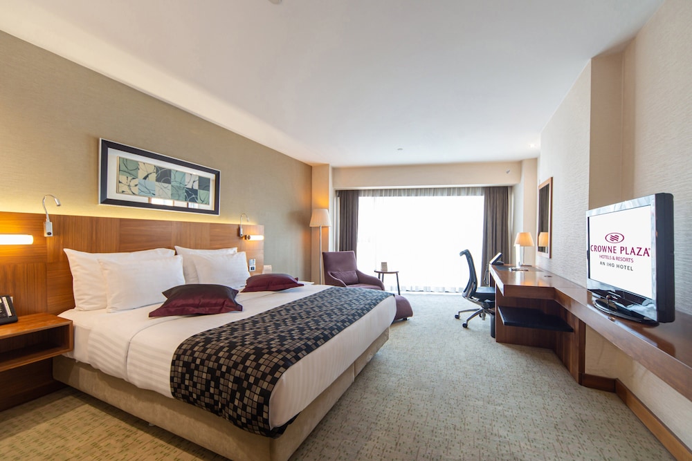 crowne plaza istanbul harbiye by ihg