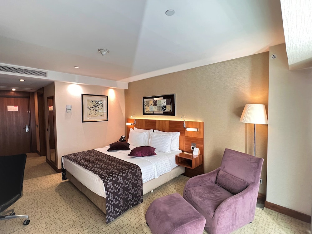 crowne plaza istanbul harbiye by ihg
