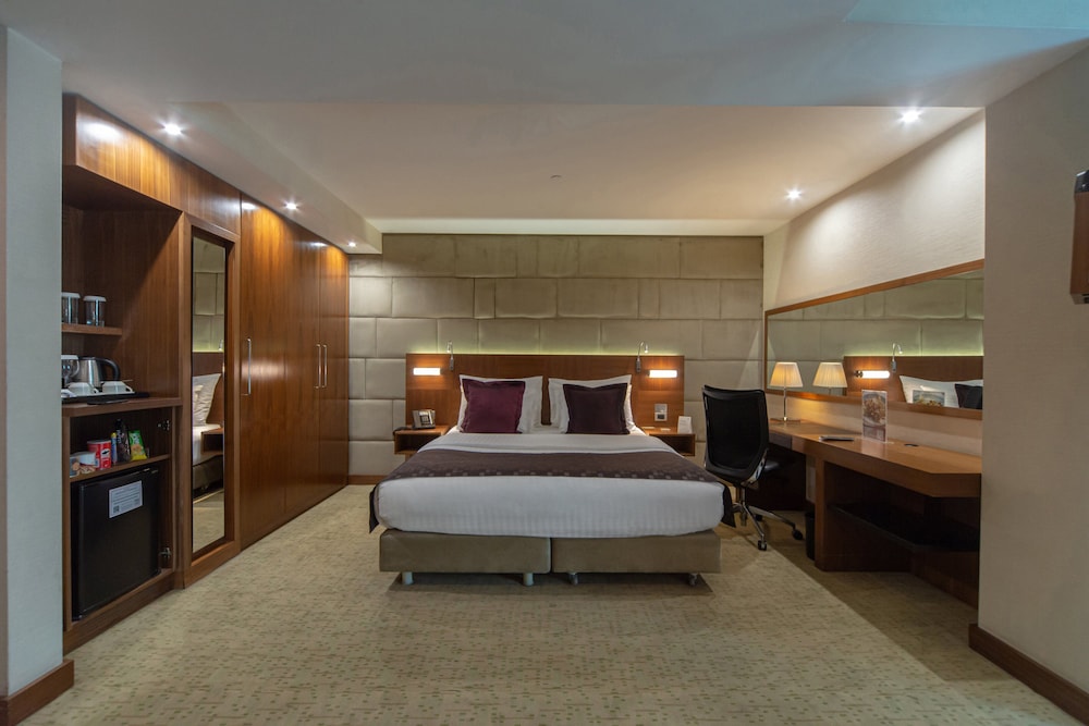 crowne plaza istanbul harbiye by ihg