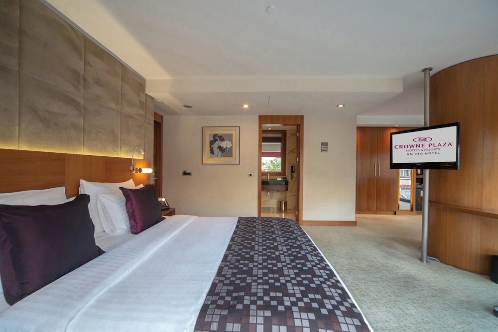 crowne plaza istanbul harbiye by ihg