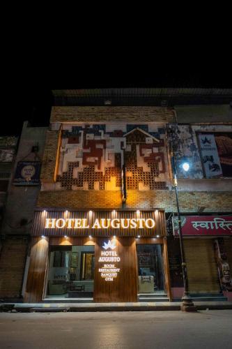 hotel augusto