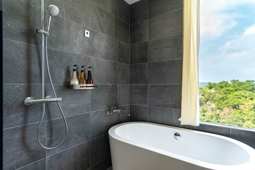 Luxury Hillside Villa With Sea Views,,3 star