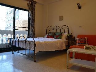 43and13 room store bandb