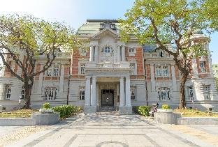 43and13 room store bandb