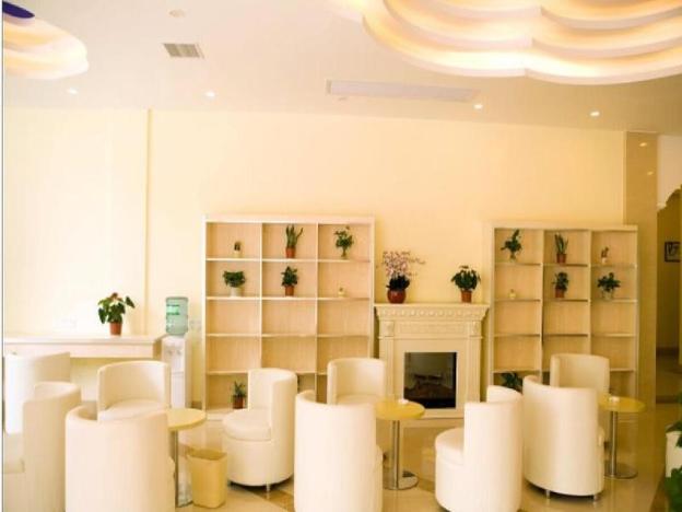 greentree inn xiangshan transportation center bai hua road