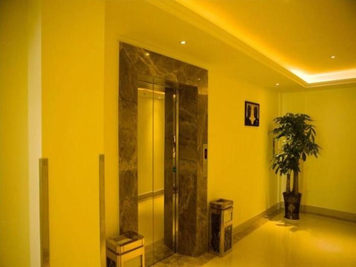 greentree inn xiangshan transportation center bai hua road