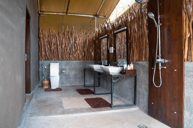 ceylon wild safaris