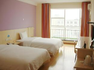 7 days inn langfang guan the peacock city branch