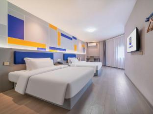 7 Days Inn Chongqing Shiqiaopu Keyuansanjie Branch,,2 star