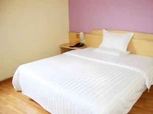 Iu Hotel Chongqing Fengdu Pingdu Avenue,,2 star