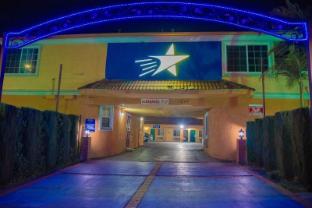 starlight inn la brea