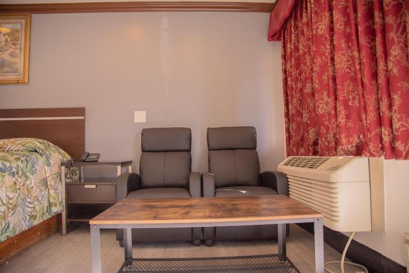 starlight inn la brea