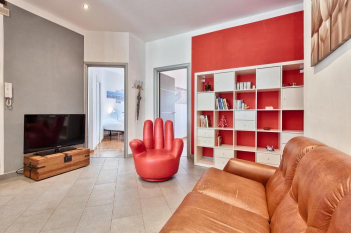 vanchiglietta colourful apartment