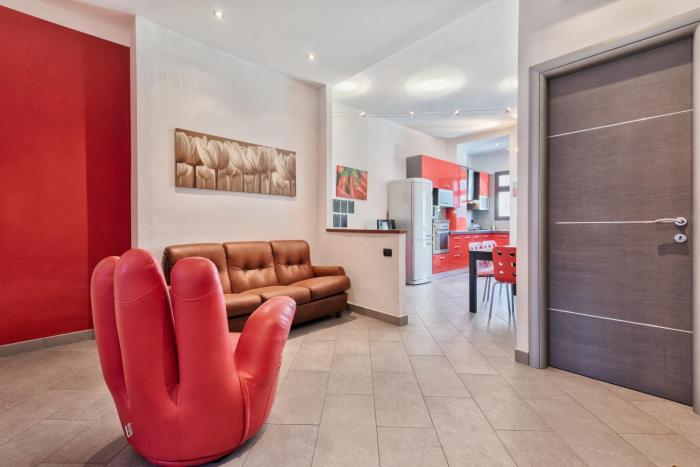 vanchiglietta colourful apartment