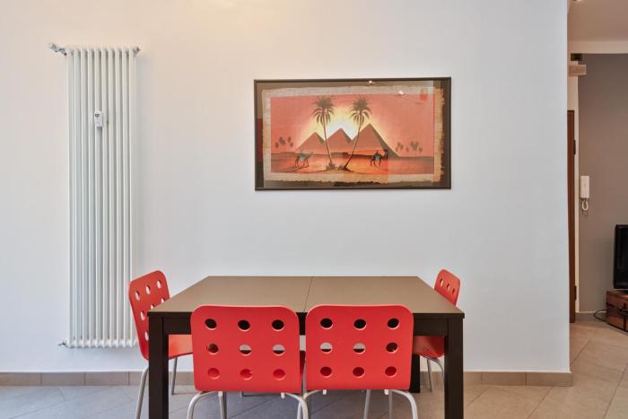 vanchiglietta colourful apartment