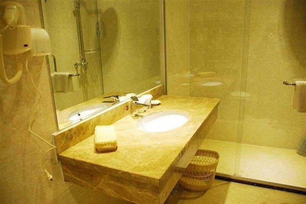 greentree inn chuzhou dingyuan county peoples square general hospital business hotel