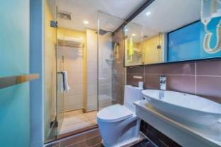 iu hotel chongqing hechuan pedestrian street darunfa branch