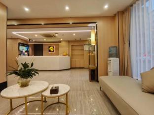 iu hotel chongqing hechuan pedestrian street darunfa branch