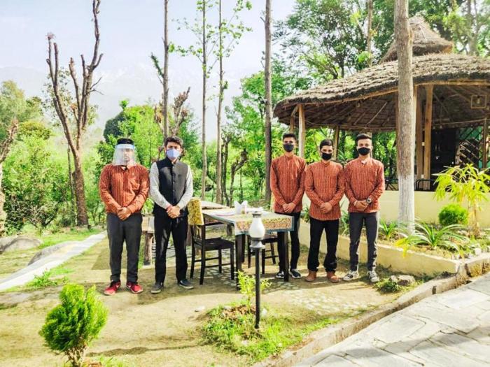 dev bhoomi farms and cottages