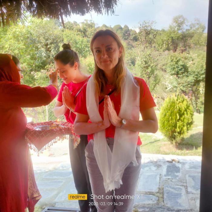 dev bhoomi farms and cottages