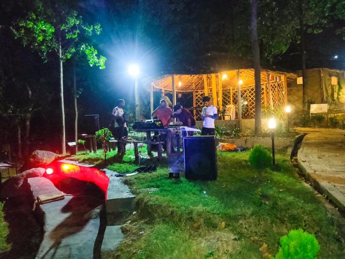 dev bhoomi farms and cottages