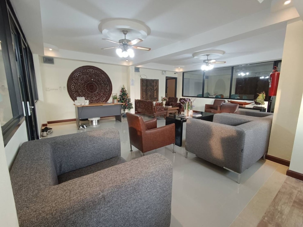 kim apartment