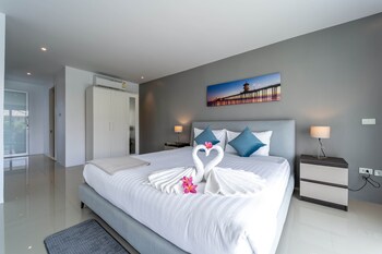 modern 4 bedrooms pool villa vy