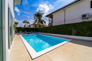 modern 4 bedrooms pool villa vy