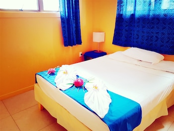 le uaina beach resort