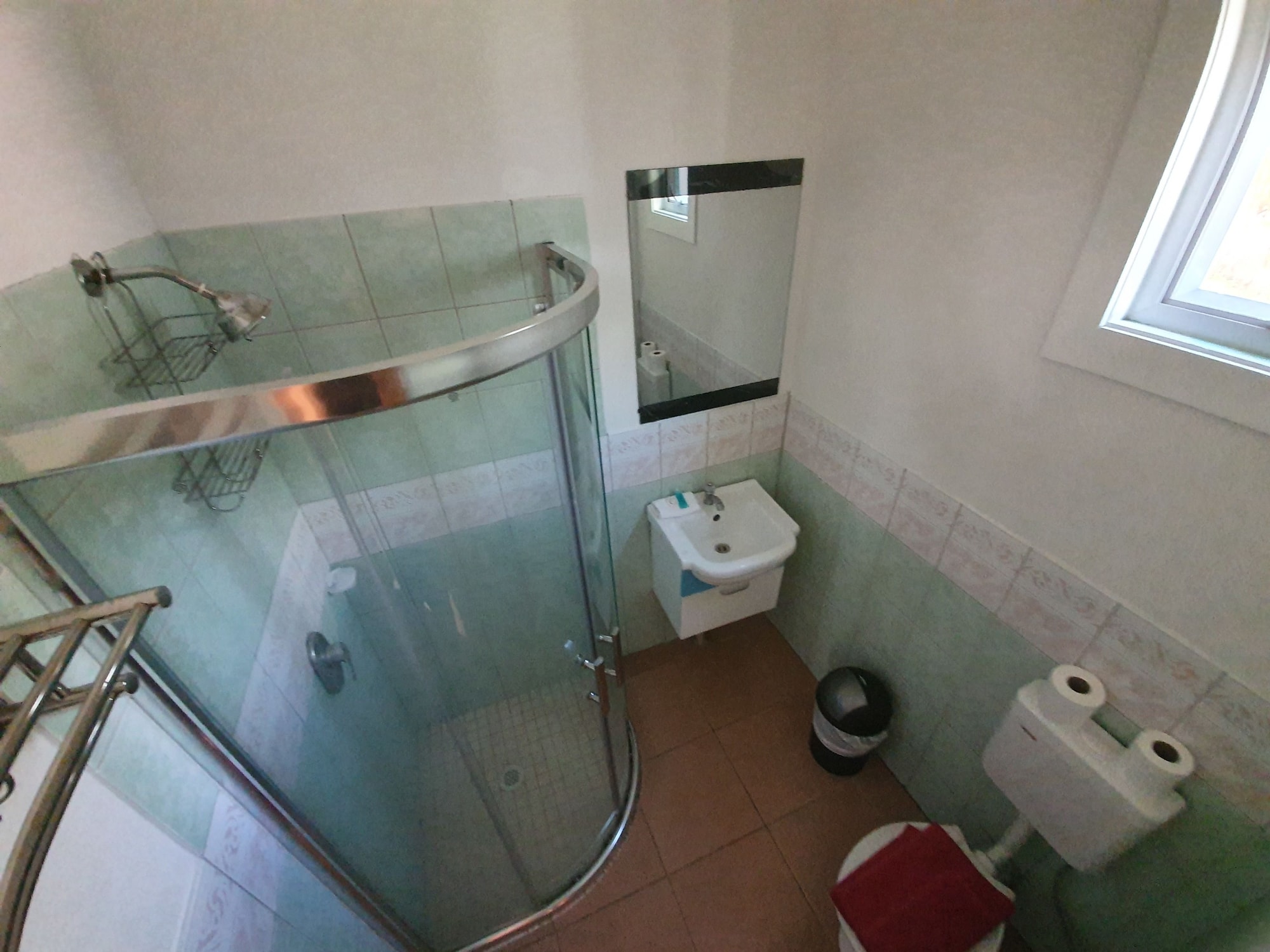 le uaina beach resort