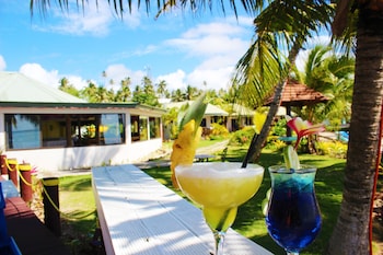 le uaina beach resort