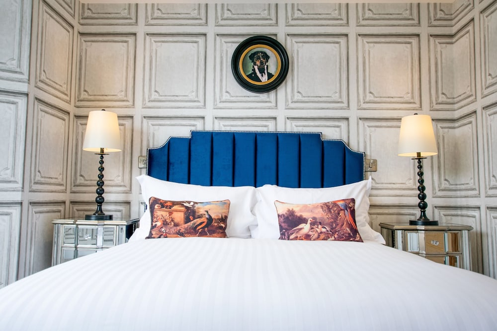 rowan tree your apartment