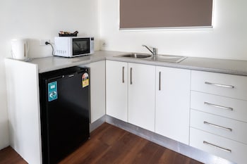 Lakeside Inn Illawarra,,2.5 star